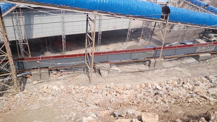 刮板輸送機(jī)應(yīng)用現(xiàn)場(chǎng)